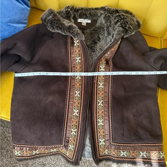 Coldwater Creek Faux Suede & Faux Fur Coat - Picture 10 of 13